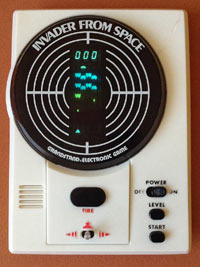 Konsola Invader From Space przód