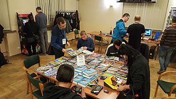 Stanowisko Zapachu papieru na Krakowskich Retrospekcjach